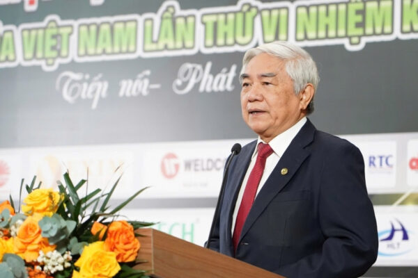 ts-nguyen-quan-phai-tap-hop-doi-ngu-cac-nha-khoa-hoc-de-trien-khai-nghi-quyet-57-2123.jpg