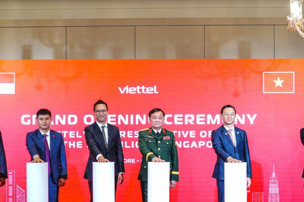 viettel-khai-truong-van-phong-dai-dien-tai-singapore-1849.jpg