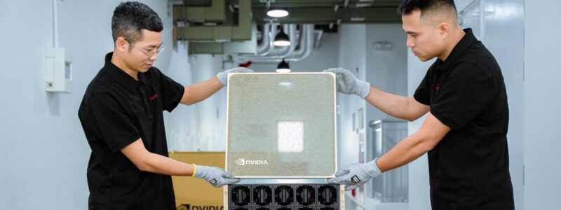 viettel-van-hanh-sieu-may-tinh-nvidia-dgx-b200-dau-tien-do-viet-nam-so-huu-1033.jpeg