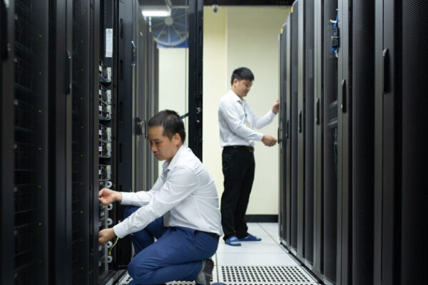 ap-gia-dien-kinh-doanh-cho-data-center-se-anh-huong-den-ha-tang-so-quoc-gia-1647.jpg
