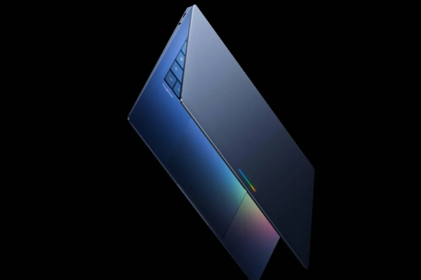 google-he-lo-dong-laptop-ai-tich-hop-sau-gemini-doi-dau-macbook-neo-1031.png