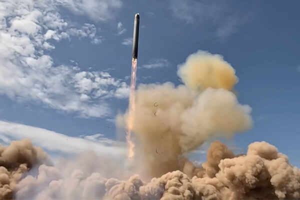 ten-lua-rs-28-sarmat-toc-do-mach-25-tam-ban-35-3122.jpg