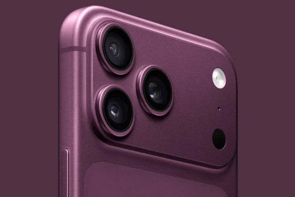 camera-iphone-18-pro-max-se-loi-va-ham-ho-chua-tung-co-3601.png