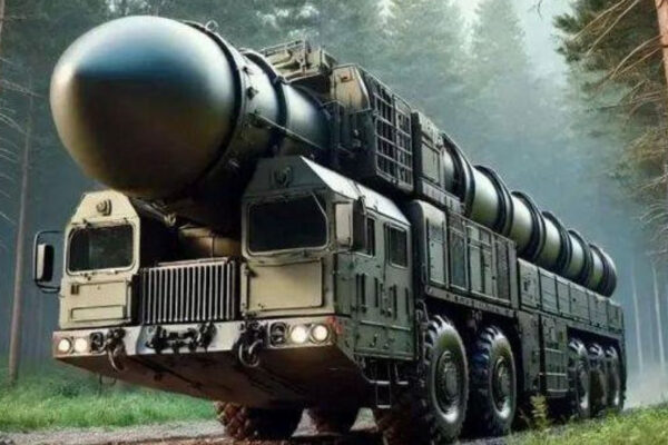 putin-tiet-lo-bi-mat-quan-su-quan-trong-nga-chua-su-dung-ten-lua-oreshnik-o-che-do-chien-dau-tai-ukr.jpeg