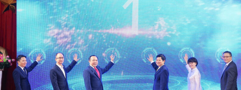 ra-mat-trung-tam-quoc-gia-ho-tro-san-xuat-thu-chip-ban-dan-1494.jpg