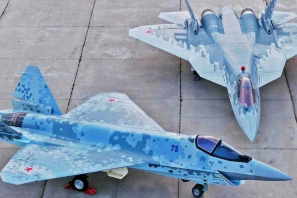 su-75-checkmate-lot-xac-buoc-vao-giai-doan-lap-rap-nguyen-mau-2762.jpg
