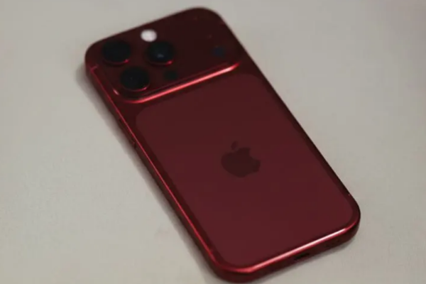 iphone-18-pro-max-lo-dien-mau-moi-day-bi-an-thieu-vang-mau-nhieu-fan-tiec-nuoi-4306.png