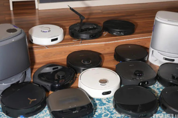 khong-chi-cam-robot-hinh-nguoi-my-con-noi-khong-voi-ca-robot-hut-bui-trung-quoc-449.png