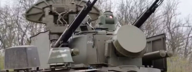 nga-lap-doi-mat-tu-than-cho-tunguska-m1-bien-huyen-thoai-phong-khong-thanh-hung-than-diet-uav-858.jp_.jpeg