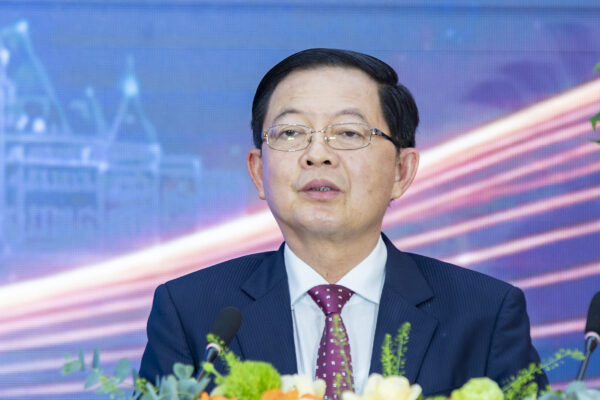pho-thu-tuong-ho-quoc-dung-ai-chi-co-gia-tri-khi-mang-lai-cuoc-song-tot-dep-hon-cho-nguoi-dan-2645.j.jpeg