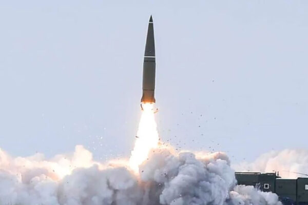 ten-lua-iskander-1000-xuat-tran-tia-loi-dien-moi-cua-nga-nguy-hiem-the-nao-3505.jpg