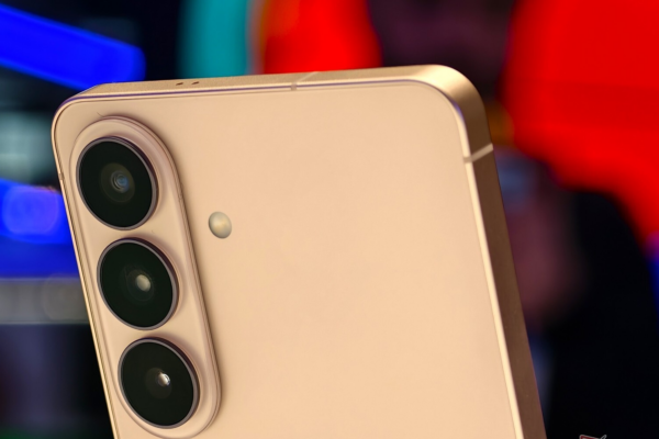 tin-don-dang-that-vong-ve-camera-galaxy-s27-pro-va-ultra-1724.png
