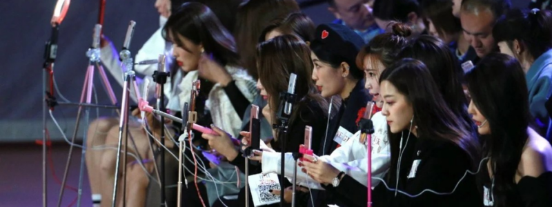 trung-quoc-phong-sat-nghe-si-kols-streamer-lech-chuan-the-nao-2511.png