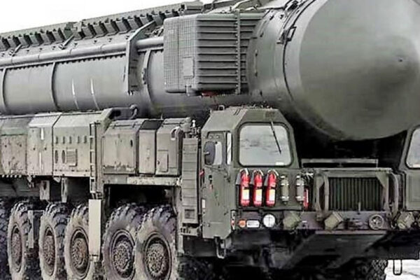 vi-sao-icbm-hien-dai-uu-tien-nhien-lieu-ran-250.jpg
