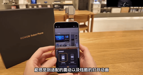 xem-video-trai-nghiem-dien-thoai-robot-cua-honor-nguoi-my-chi-biet-uoc-1319.gif