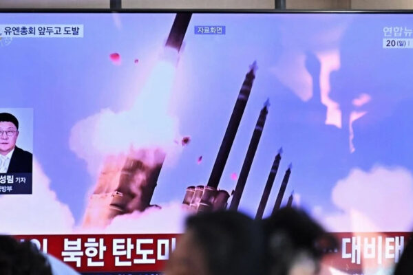 bat-mi-cong-nghe-ten-lua-hwasong-11-trieu-tien-tuyet-chieu-ne-he-thong-thaad-va-patriot-14.jpg