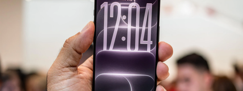 iphone-18-pro-bi-doi-thu-vuot-mat-trong-bai-kiem-tra-pin-quan-trong-2671.png