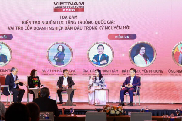 linh-vuc-dau-khi-vien-thong-dong-gop-lon-nhat-cho-ngan-sach-nha-nuoc-2245.jpg