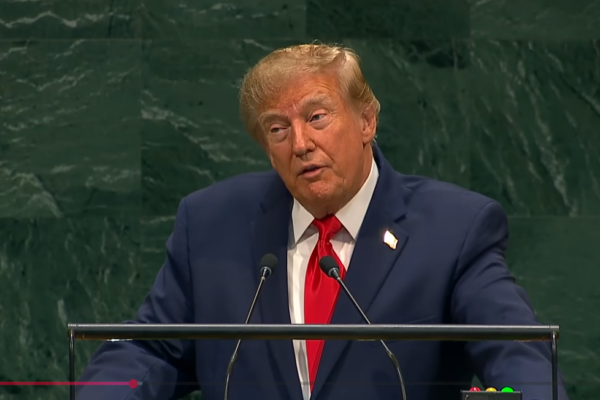 ong-trump-muon-goi-tri-tue-nhan-tao-bang-cai-ten-bot-gia-tao-hon-463.png