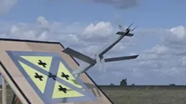 sat-thu-tang-hinh-dien-skystriker-buoc-ngoat-dan-tuan-kich-tam-xa-moi-cua-chau-au-3864.jpg